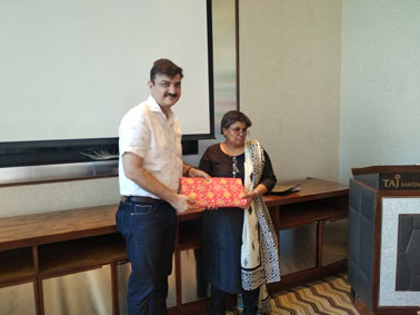 Helping-Create-Stress-Free-Lives-04